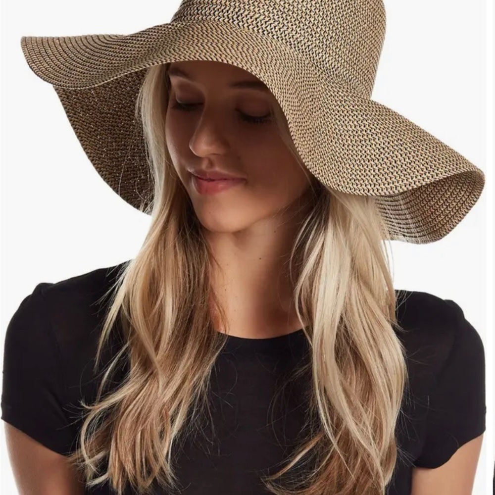 Floppy Woven Hat
David & Young